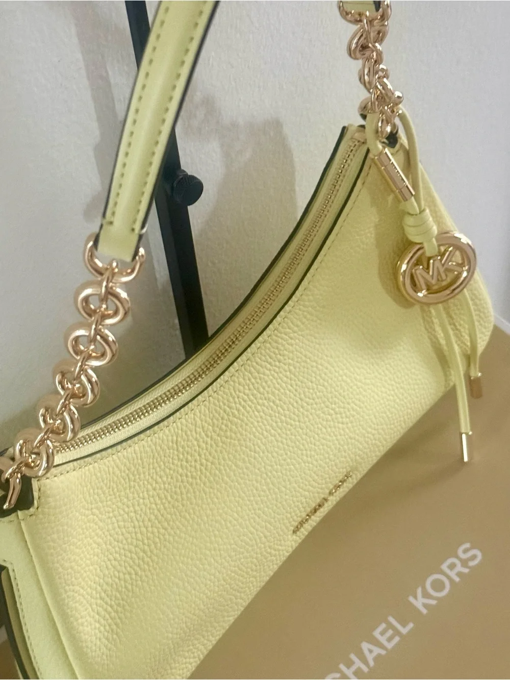 Michael Kors Nolita Medium  Pebbled Leather Chain Pochette - Lemon 🍋